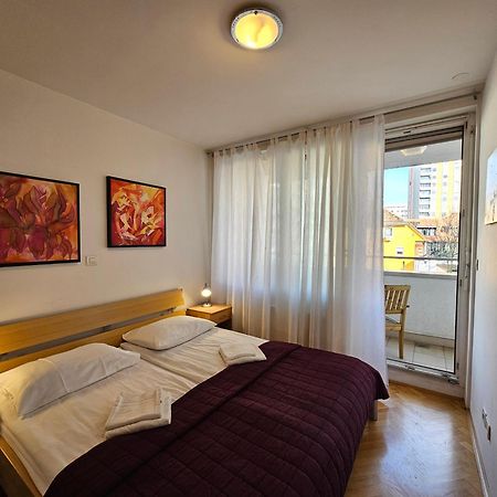 Apartment Irena Tour As Ljubljana Extérieur photo