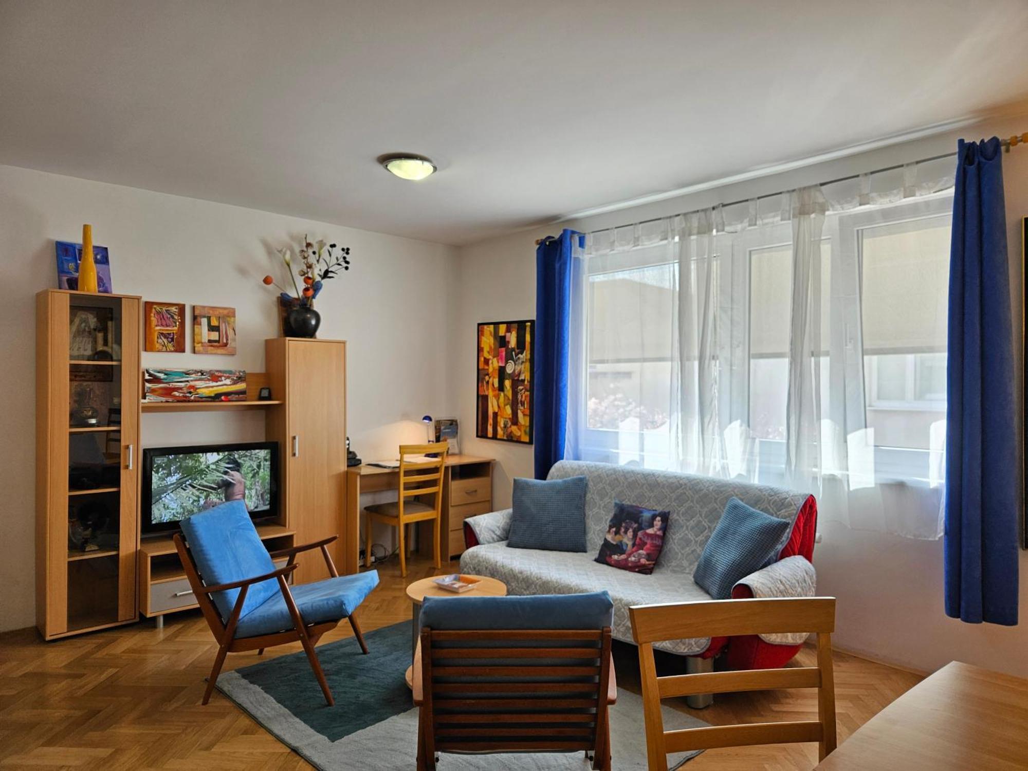 Apartment Irena Tour As Ljubljana Extérieur photo