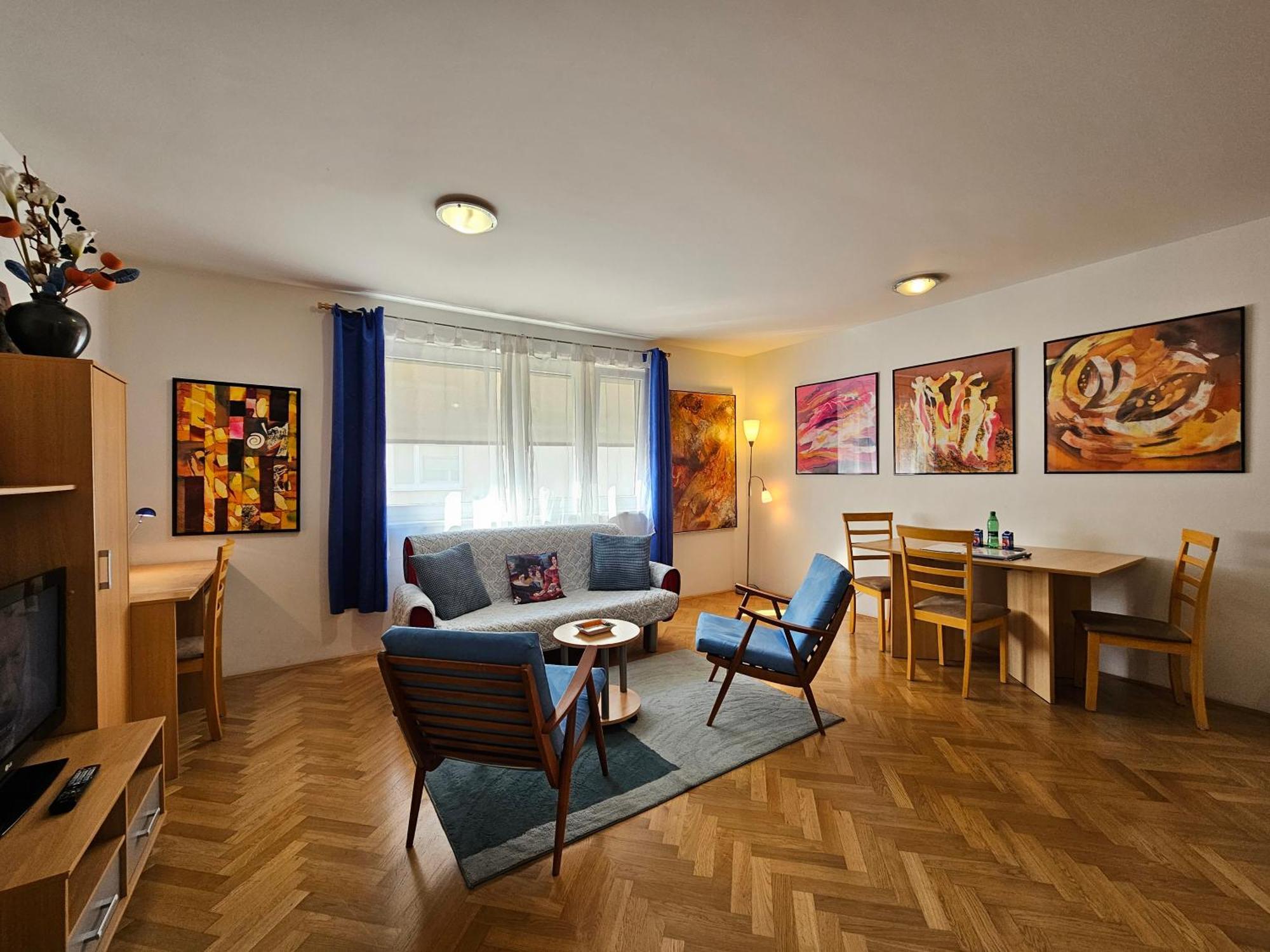 Apartment Irena Tour As Ljubljana Extérieur photo